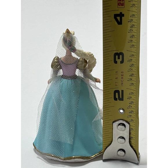 HALLMARK KEEPSAKE ORNAMENT BARBIE RAPUNZEL 1997 CHILDREN'S COLLECTORS SERIES - Picture 6 of 12